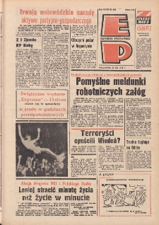 Express Poznański 1975.12.22 Nr281 zawiera Express Sportowy (nr 132)